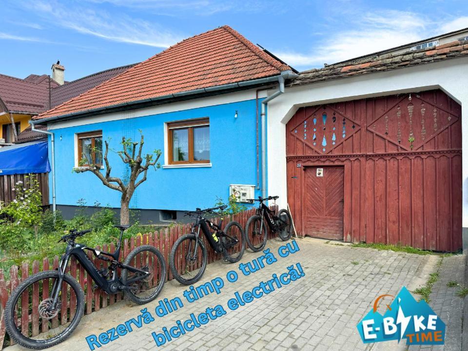 Blue Home Avrig Esterno foto